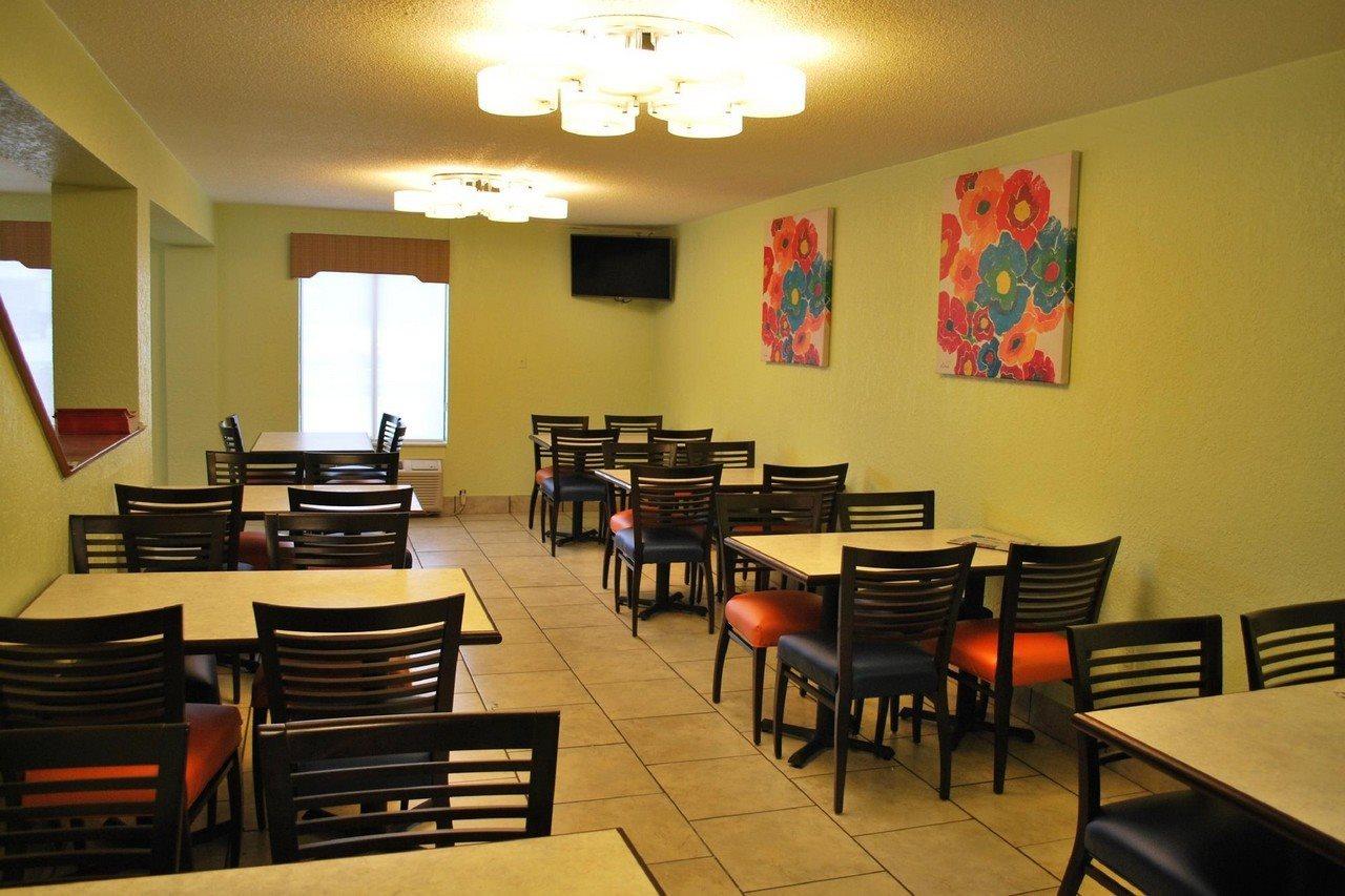 Hotel Clarion Pointe Jasper Esterno foto