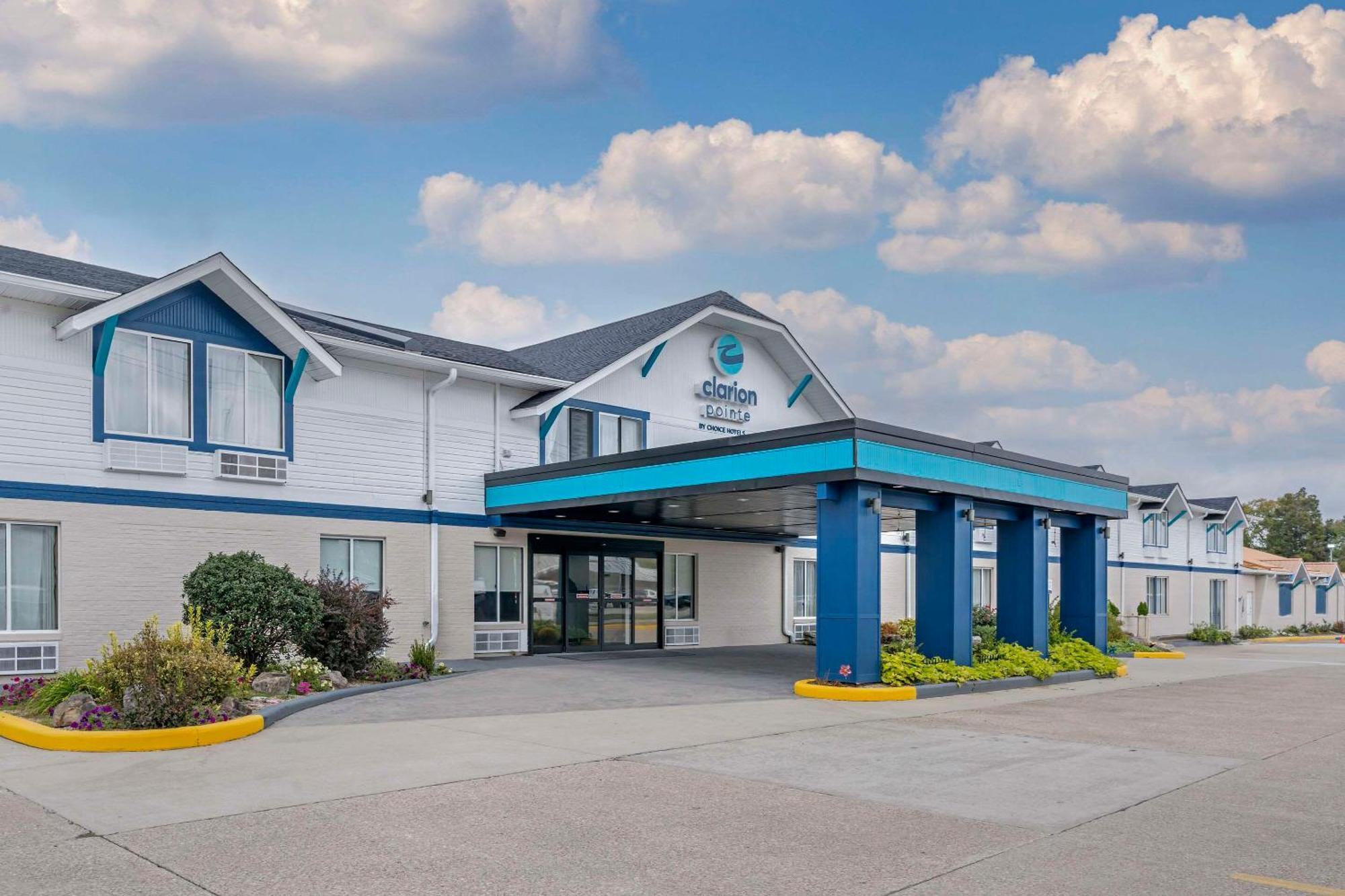 Hotel Clarion Pointe Jasper Esterno foto