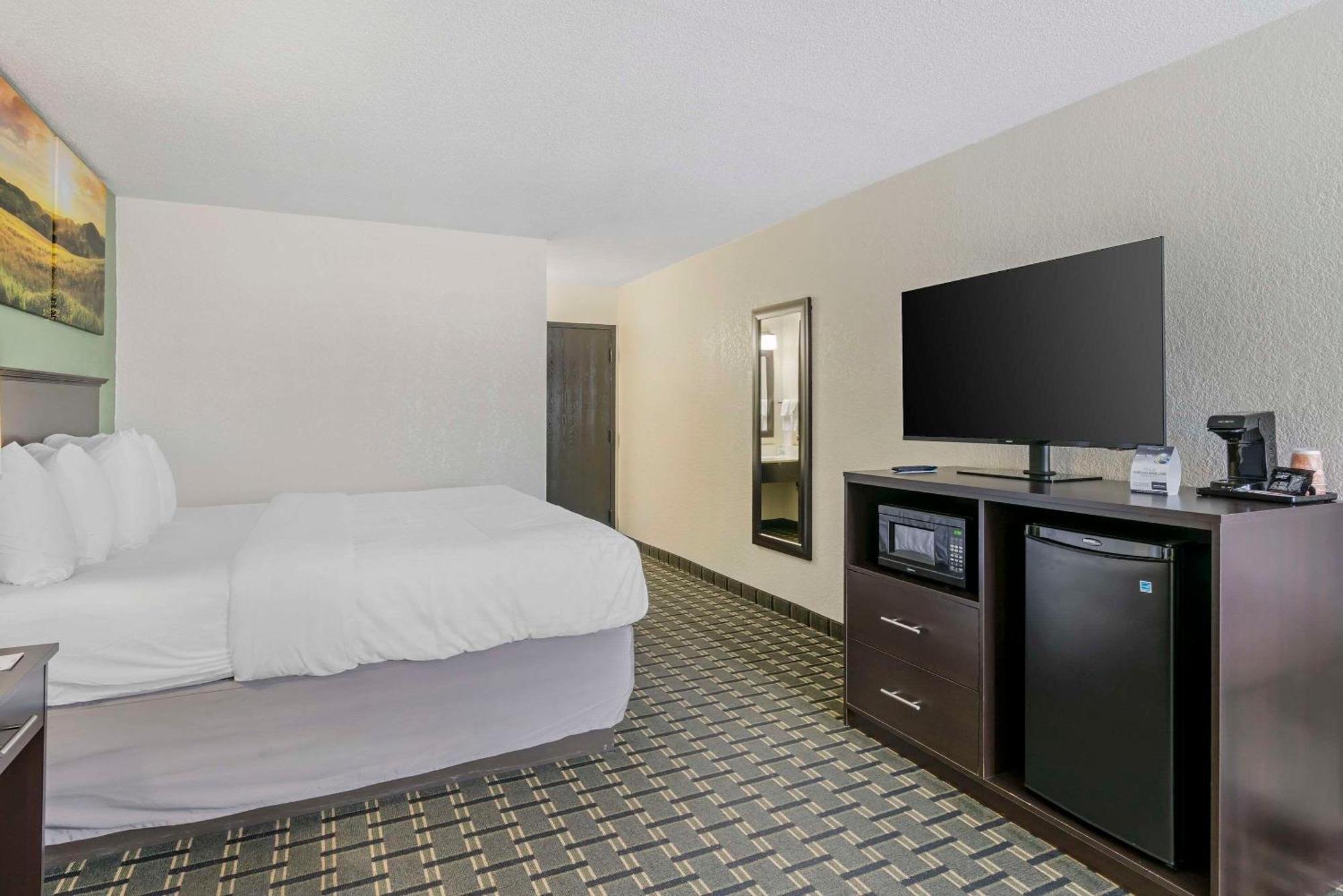 Hotel Clarion Pointe Jasper Esterno foto