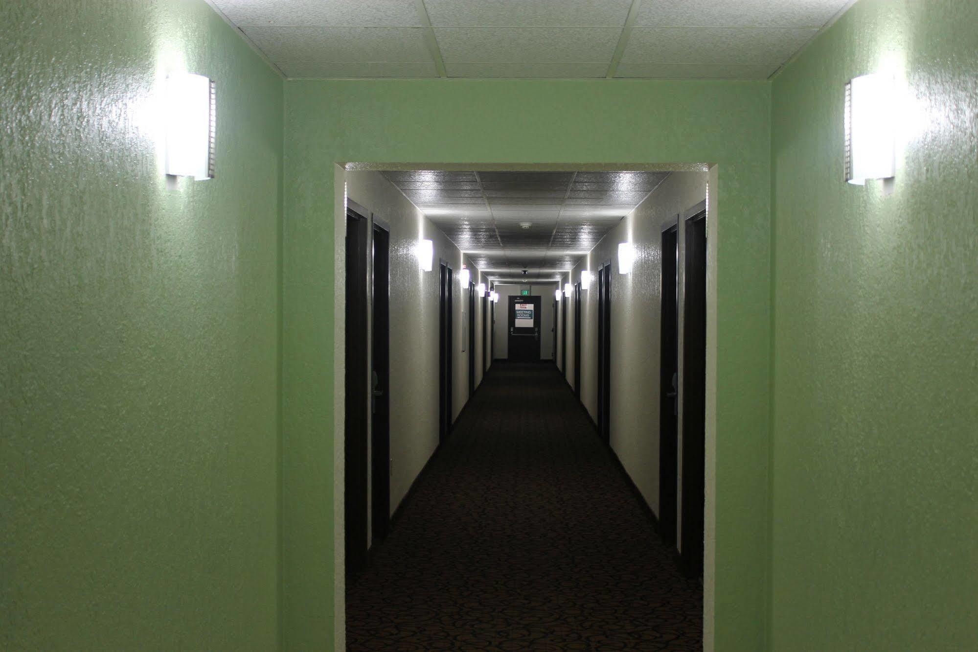 Hotel Clarion Pointe Jasper Esterno foto